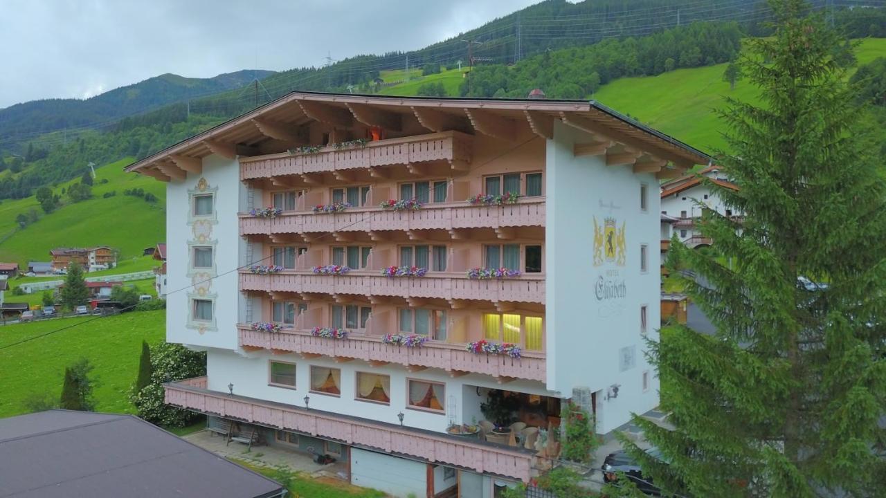 جيرلوس Gasthof Oberwirt Und Hotel Elisabeth المظهر الخارجي الصورة